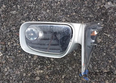 2005 Toyota Camry Le из США, поврежденный, VIN 4T1BE32K35U103693